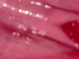 Amateur pink pussy still tight after losing virginity