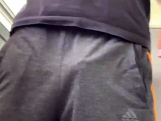 miskupa bulge on balcony