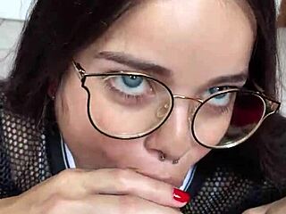 Blue Eyed Girl Gives Sloppy Deepthroat