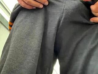 miskupa bulge on balcony