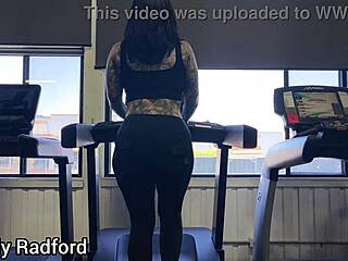 Hot Slutty Muscle Mummy Workout At The Gym