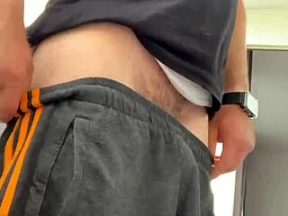 miskupa bulge on balcony