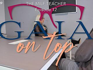 401 milf teacher drink pee pegging fisting and piss in ass and drink enema pee