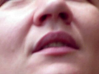 gorgeous plump milf urinates outdoors while smoking