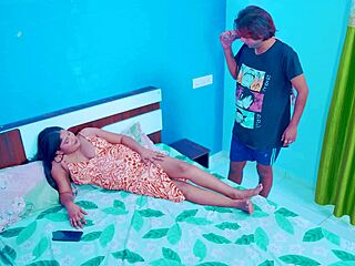 Desi indian malkin fucked hard by her naughty servant in the home