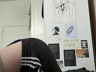 Goth girl desperate to be fucked plays with herself
