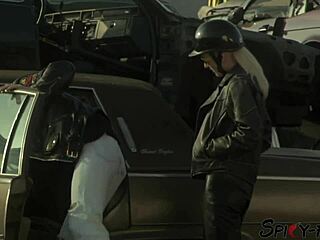 Blonde slut receives facial in vintage classic film