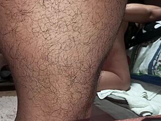 me chupa el culo y le doy por atrás ami mujer embarazada cuatro