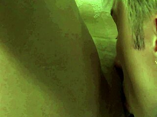 Hot teen babe swallows cum after bath with a guy