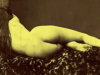 Vintage erotic drawings from the antique era