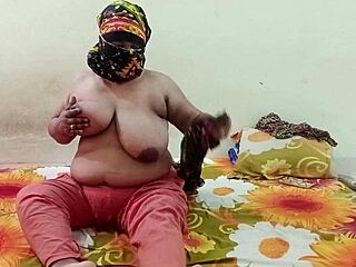 Desi bengali bhabhi tries new sex style at home